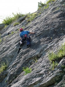 Tom on the tricky bulge of Le Nauc 6a